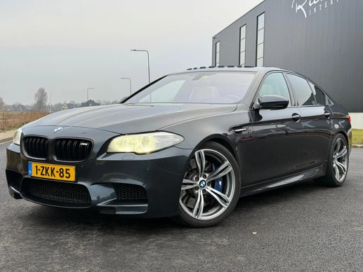 BMW M5 - Afbeelding 1 van 25