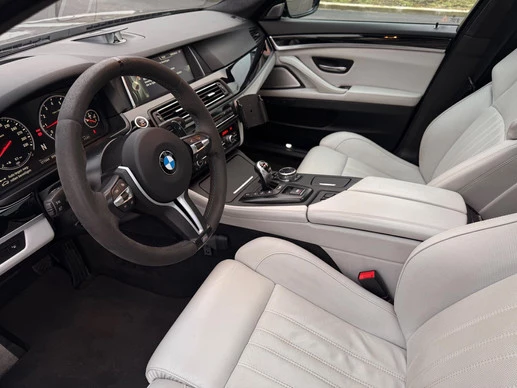BMW M5 - Afbeelding 7 van 25