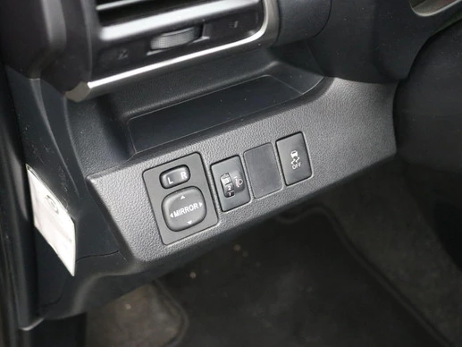 Toyota Verso-S - Afbeelding 28 van 30