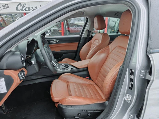 Alfa Romeo Giulia - Afbeelding 12 van 20