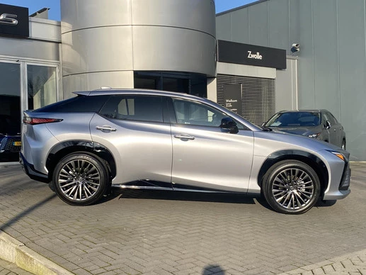 Lexus RZ - Afbeelding 2 van 30