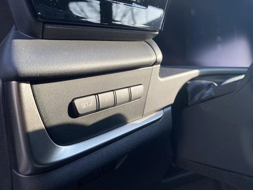 Lexus RZ - Afbeelding 13 van 30