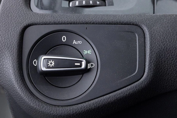 Volkswagen e-Golf - Afbeelding 11 van 30