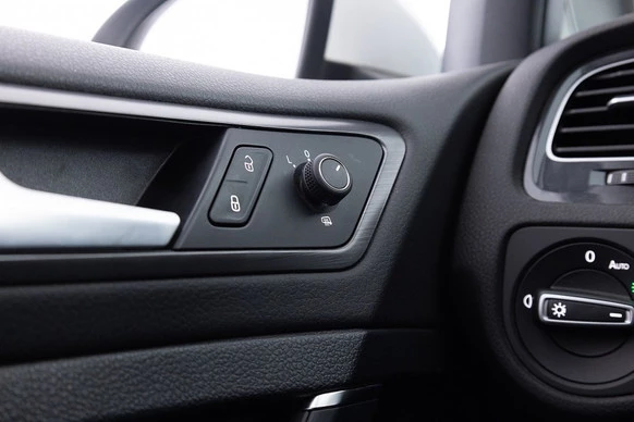 Volkswagen e-Golf - Afbeelding 12 van 30