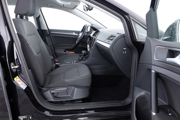 Volkswagen e-Golf - Afbeelding 7 van 30