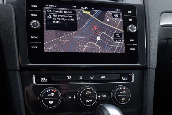 Volkswagen e-Golf - Afbeelding 11 van 30