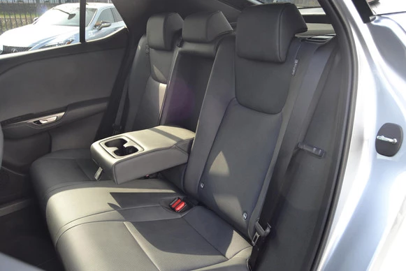 Lexus RZ - Afbeelding 27 van 30