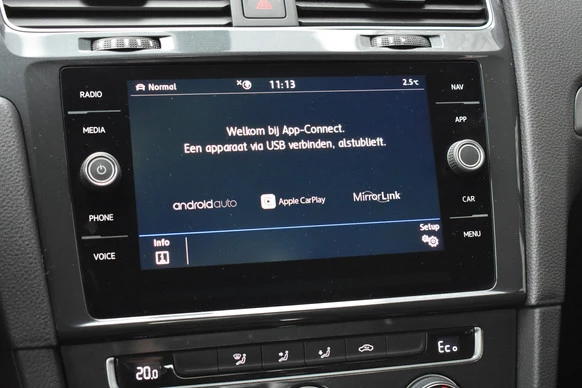 Volkswagen e-Golf - Afbeelding 17 van 30