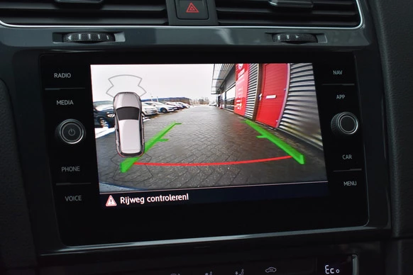 Volkswagen e-Golf - Afbeelding 25 van 30