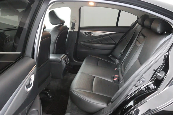 Infiniti Q - Afbeelding 15 van 30