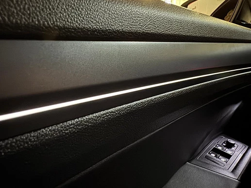 Volkswagen T-Roc - Afbeelding 14 van 30