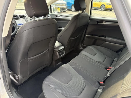 Ford Mondeo - Afbeelding 14 van 30