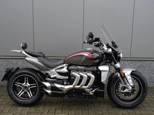 Triumph Rocket 3 - Afbeelding 1 van 18