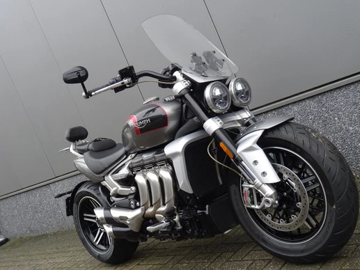 Triumph Rocket 3 - Afbeelding 2 van 18
