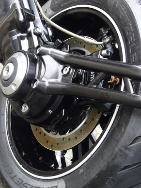 Triumph Rocket 3 - Afbeelding 15 van 18