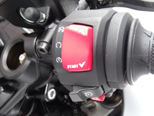 Suzuki GSX - Afbeelding 8 van 17