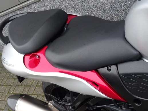 Suzuki GSX - Afbeelding 12 van 17