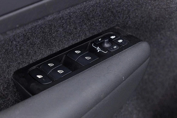 Volvo XC40 - Afbeelding 16 van 30