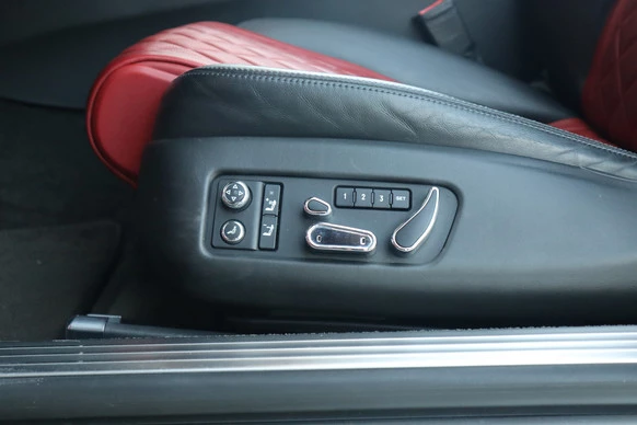 Bentley Continental GT - Afbeelding 13 van 29