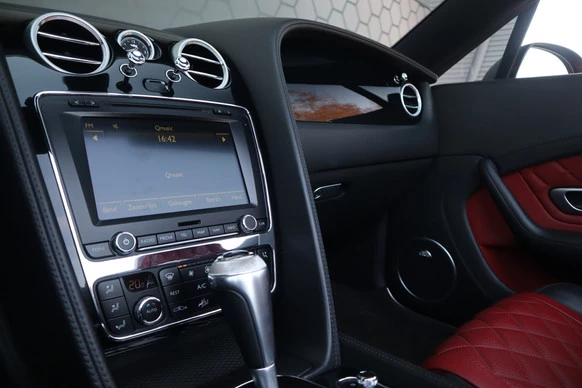 Bentley Continental GT - Afbeelding 14 van 29