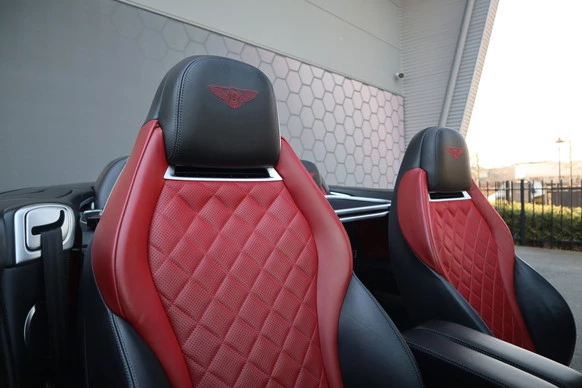 Bentley Continental GT - Afbeelding 19 van 29