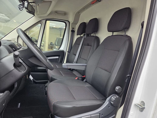 Peugeot e-Boxer - Afbeelding 12 van 30