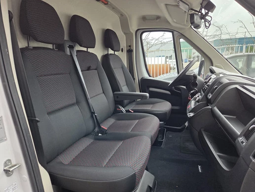 Peugeot e-Boxer - Afbeelding 17 van 30
