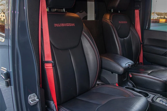 Jeep Wrangler - Afbeelding 25 van 30
