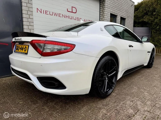 Maserati GranTurismo - Afbeelding 22 van 28