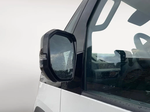 Kia PV5 - Afbeelding 8 van 23