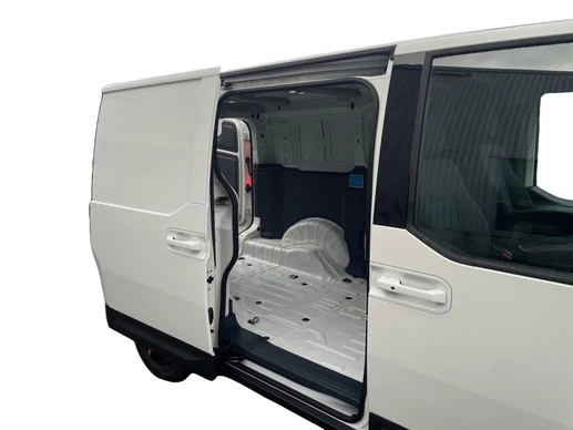 Kia PV5 - Afbeelding 18 van 23