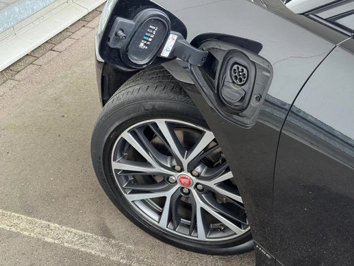 Jaguar I-PACE - Afbeelding 12 van 30