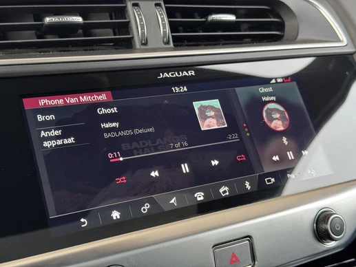 Jaguar I-PACE - Afbeelding 26 van 30