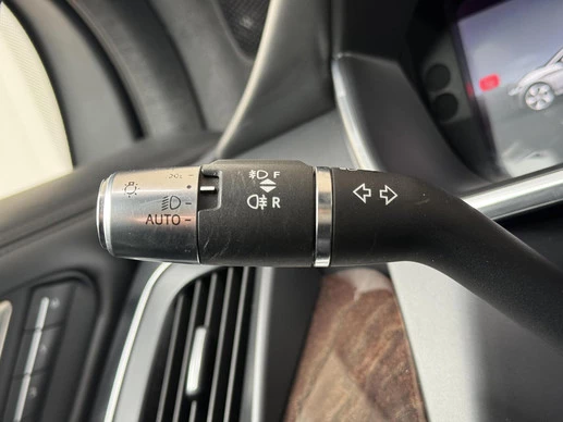 Jaguar I-PACE - Afbeelding 28 van 30