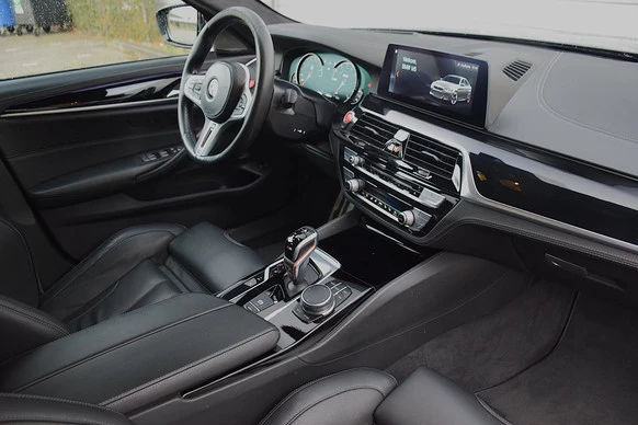 BMW M5 - Afbeelding 23 van 30