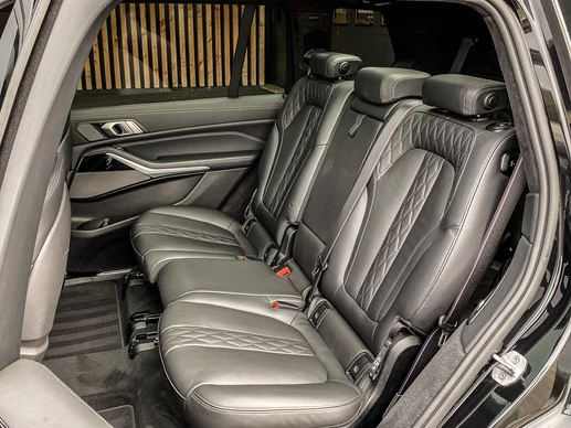 BMW X7 - Afbeelding 15 van 30