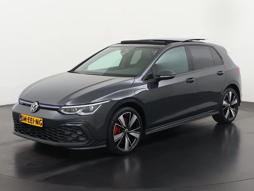 Volkswagen Golf - Afbeelding 1 van 30