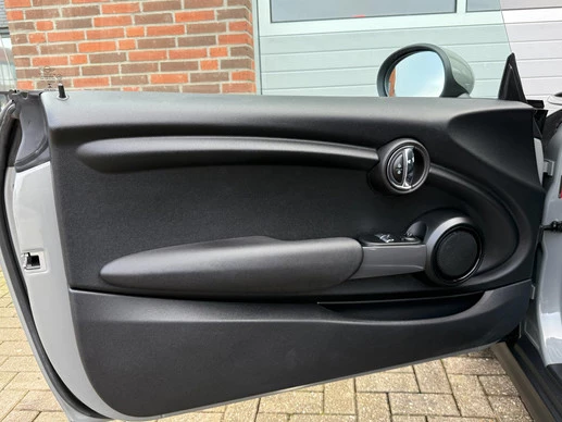 MINI Cooper - Afbeelding 19 van 26