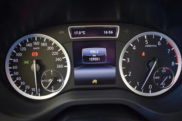 Infiniti Q - Afbeelding 13 van 30