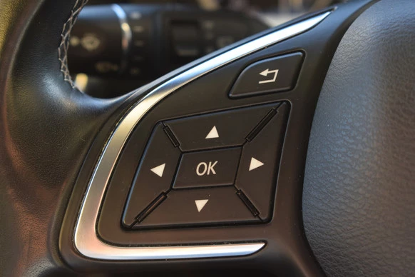 Infiniti Q - Afbeelding 15 van 30