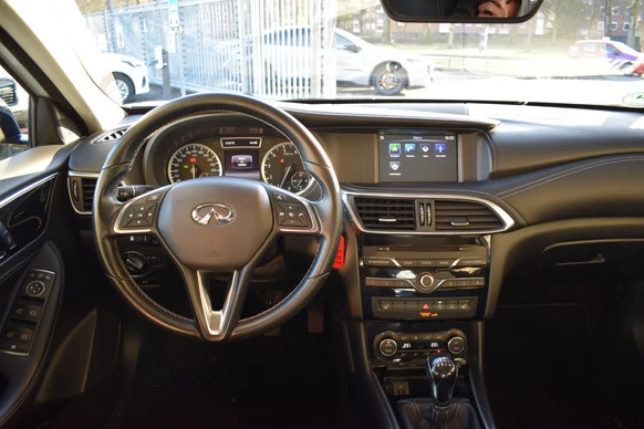 Infiniti Q - Afbeelding 9 van 30