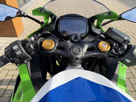 Kawasaki Ninja ZX - Afbeelding 16 van 20
