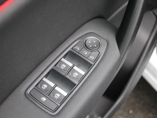 Mitsubishi Grandis - Afbeelding 7 van 30