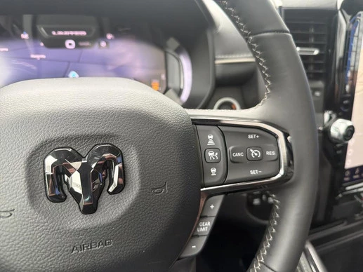 Dodge Ram 1500 - Afbeelding 24 van 30