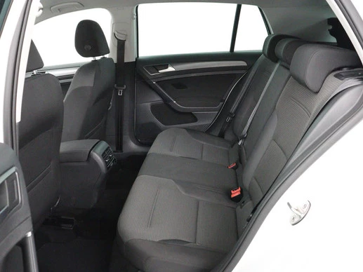 Volkswagen e-Golf - Afbeelding 7 van 30