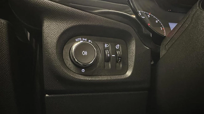 Opel Corsa - Afbeelding 23 van 30