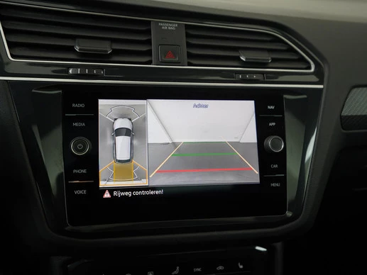 Volkswagen Tiguan - Afbeelding 20 van 30