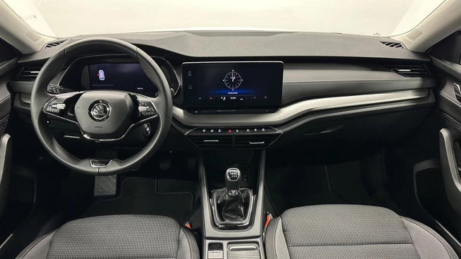 Škoda Octavia - Afbeelding 2 van 30