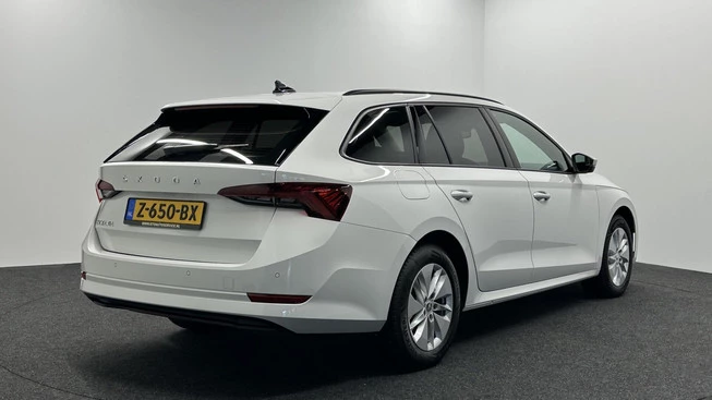 Škoda Octavia - Afbeelding 3 van 30