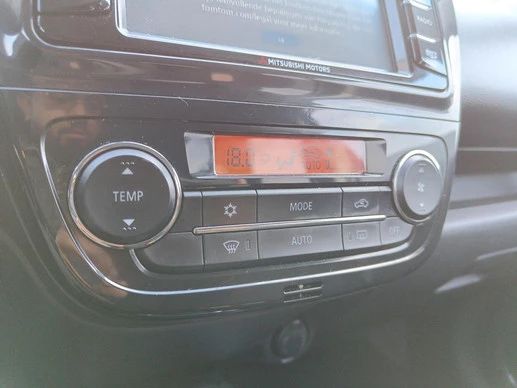 Mitsubishi Space Star - Afbeelding 18 van 30